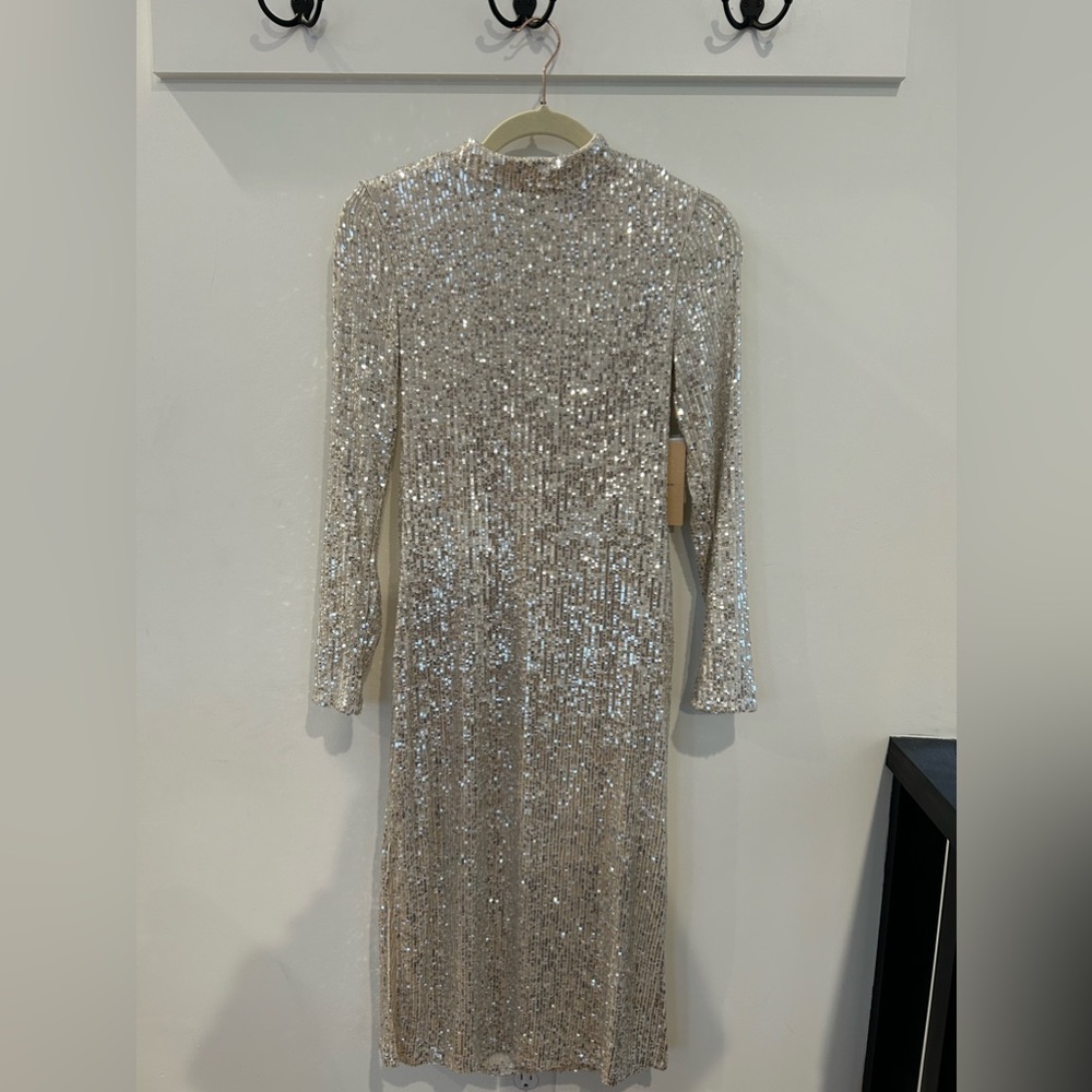 Long sleeve sequin midi dress, unworn